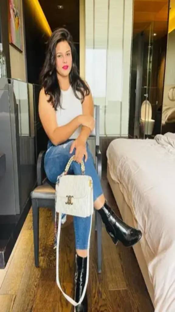 Purani Delhi call girl service